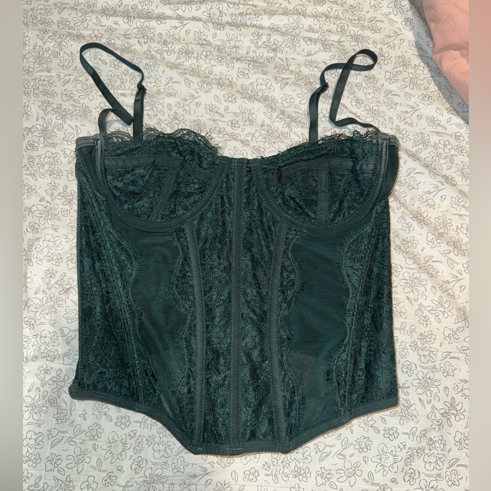 URBAN OUTFITTERS CORSET TOP